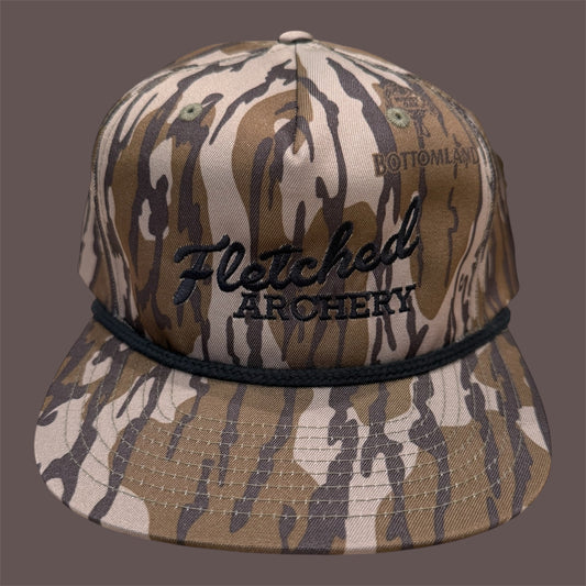 Bottomland Richardson 256- Embroidered Script